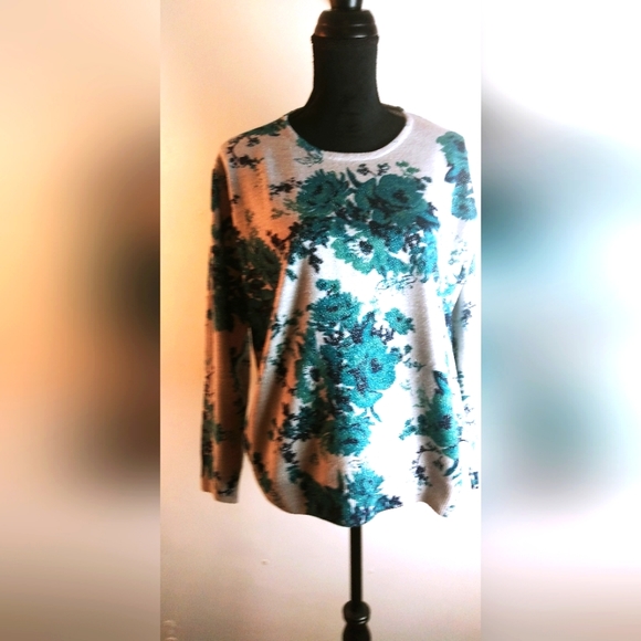 Sweater Long Sleeve Light weight Floral Metallic design Size L - Picture 1 of 9